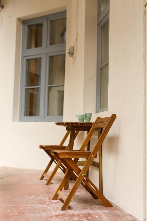 Stylish Flat In The Heart Of Historical Center Apartman Temesvár Kültér fotó