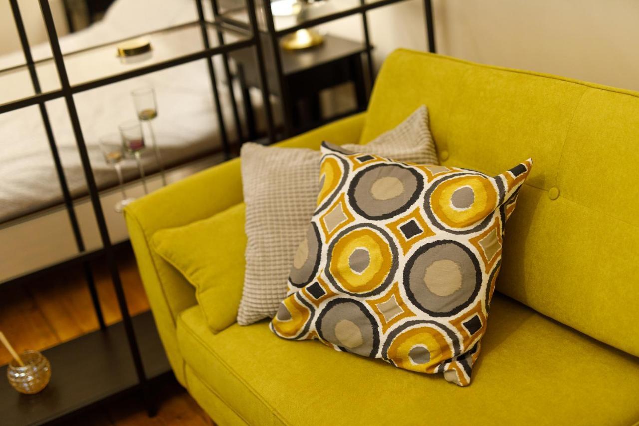 Stylish Flat In The Heart Of Historical Center Apartman Temesvár Kültér fotó