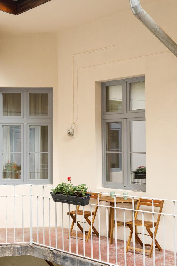Stylish Flat In The Heart Of Historical Center Apartman Temesvár Kültér fotó