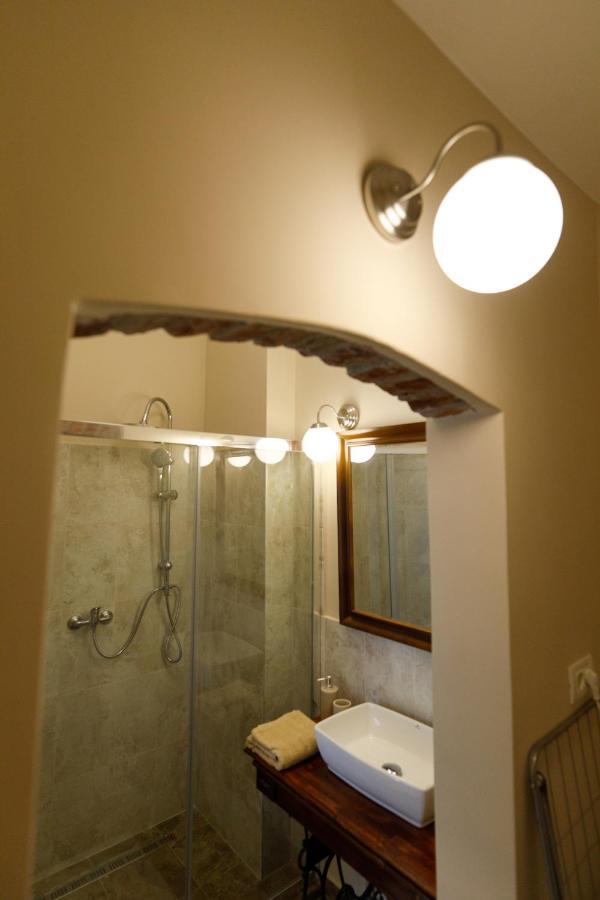 Stylish Flat In The Heart Of Historical Center Apartman Temesvár Kültér fotó