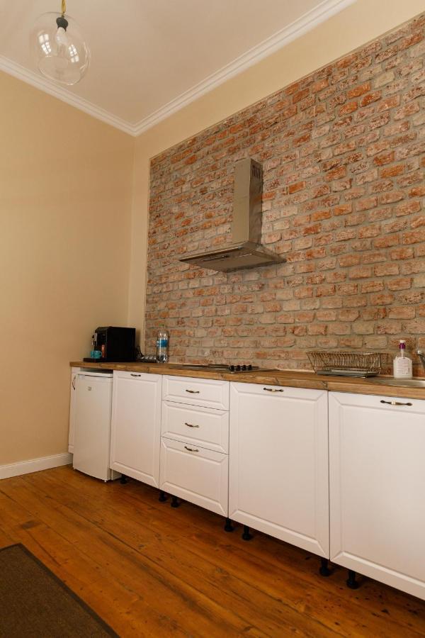 Stylish Flat In The Heart Of Historical Center Apartman Temesvár Kültér fotó
